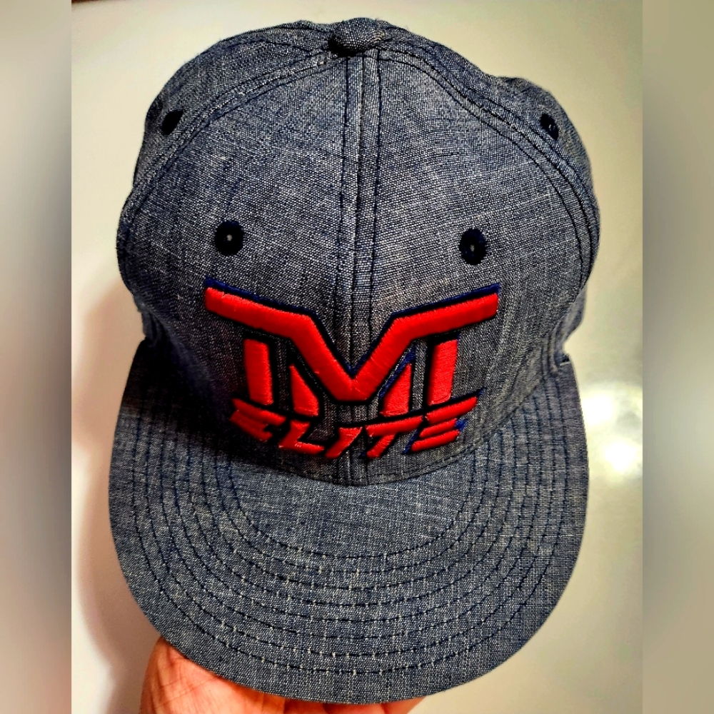 Authentic Men's Sneaker Head Cap M Elite
